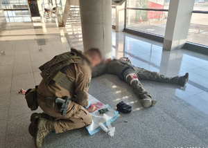 Służby mundurowe w ekstremalnych warunkach ćwiczyły Medycynę Pola Walki Służby mundurowe w ekstremalnych warunkach ćwiczyły Medycynę Pola Walki