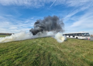 Warsztaty medycyny pola walki na lotnisku Wrocław-Strachowice