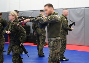 Żołnierze WOT szkolą się w OSS SG w Lubaniu Żołnierze WOT szkolą się w OSS SG w Lubaniu