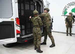 Żołnierze WOT szkolą się w OSS SG w Lubaniu Żołnierze WOT szkolą się w OSS SG w Lubaniu