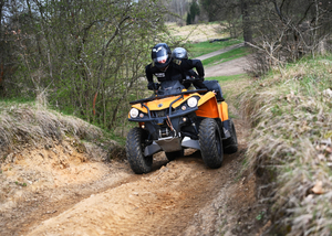 Trenujemy jazdę w trudnym terenie Trenujemy jazdę w trudnym terenie