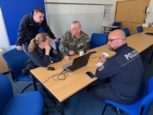 Warsztaty instruktorów taktyki i technik interwencji dla funkcjonariuszy SG i BPOL Warsztaty instruktorów taktyki i technik interwencji dla funkcjonariuszy SG i BPOL