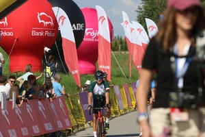 Wyścig kolarski ORLEN Tour de Pologne Amatorów z udziałem funkcjonariuszy OSS SG w Lubaniu