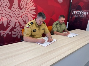 Podpisaliśmy porozumienie z KWPSP we Wrocławiu Podpisaliśmy porozumienie z KWPSP we Wrocławiu (źródło: Komenda Wojewódzka Państwowej Straży Pożarnej we Wrocławiu)